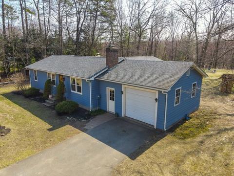 South Deerfield Homes For Sale South Deerfield Ma Real Estate Movoto