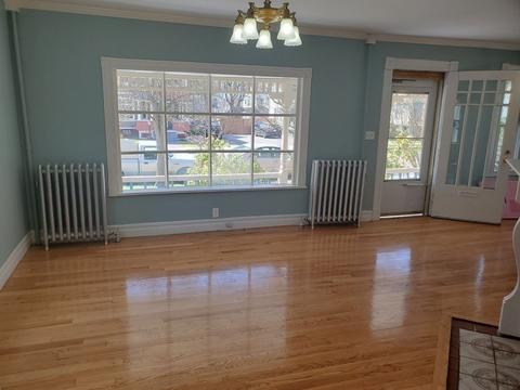 37 Greenleaf St, Springfield, MA 01108 photo 6