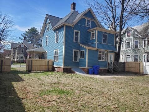 37 Greenleaf St, Springfield, MA 01108 photo 2