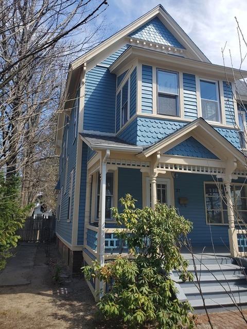 37 Greenleaf St, Springfield, MA 01108 photo 4