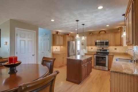 467 Wethersfield St, Rowley, MA 01969 photo 23