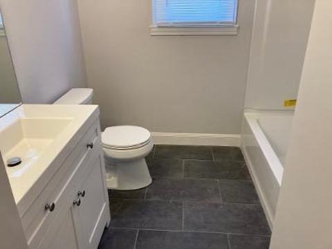 198 Middle St, Springfield, MA 01104 photo 6