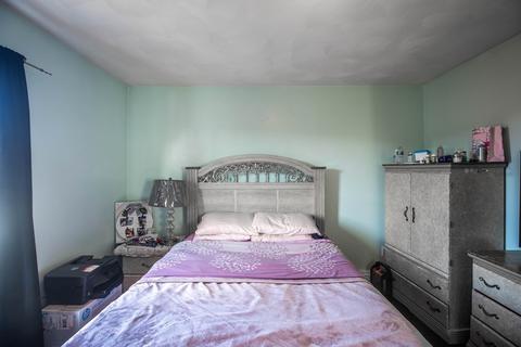 49 Pearl St, Everett, MA 02149 photo 24