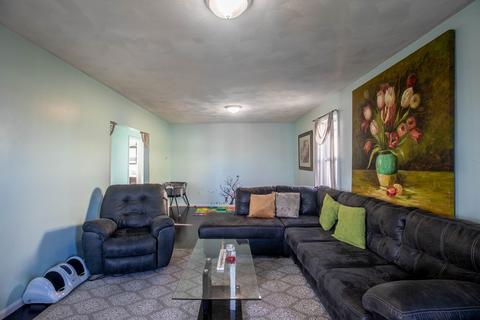 49 Pearl St, Everett, MA 02149 photo 16