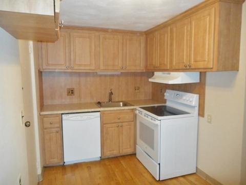 15 Staples Ave #24, Everett, MA 02149 photo 6