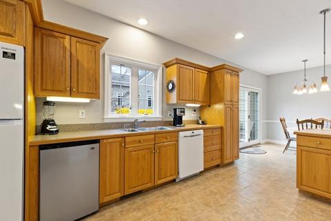 357 Nicholas Dr, Lancaster, MA 01523 photo 14