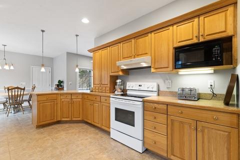 357 Nicholas Dr, Lancaster, MA 01523 photo 13