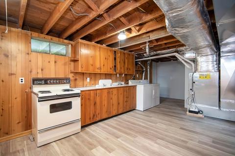 50 Seneca St, Springfield, MA 01151 photo 28