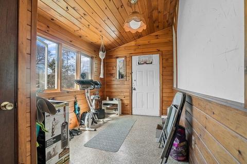 11 Maple Ave, Sharon, MA 02067 photo 3