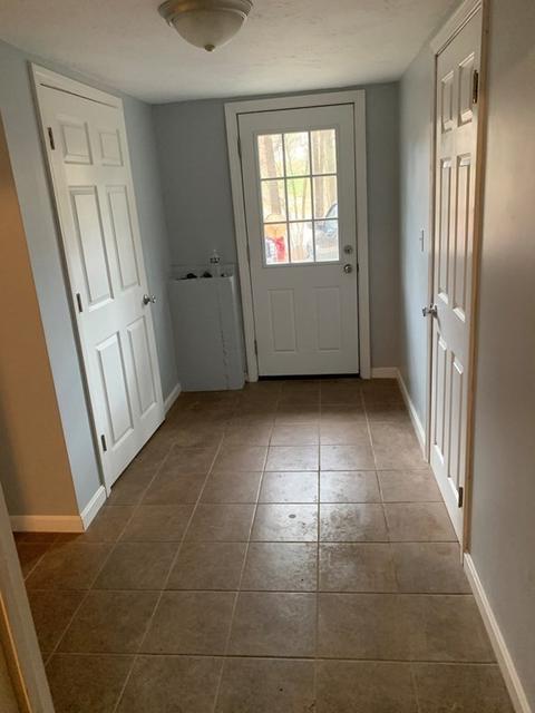 155 Pleasant St, Upton, MA 01568 photo 17