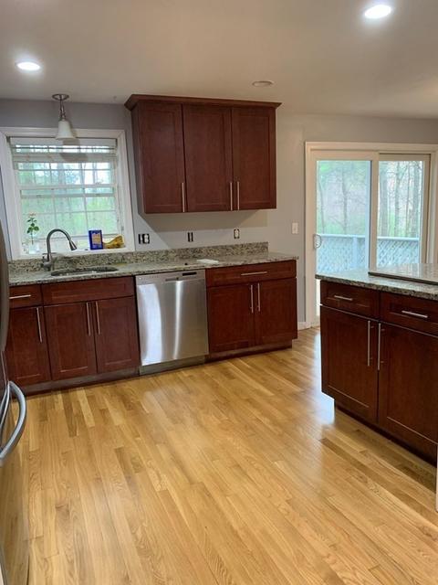 155 Pleasant St, Upton, MA 01568 photo 9