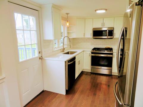 306 Oak Neck Rd, Hyannis, MA 02601 photo 3