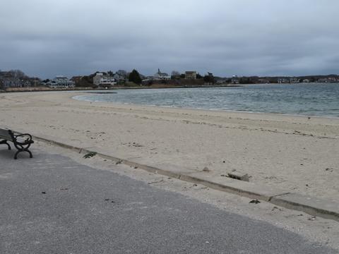 306 Oak Neck Rd, Hyannis, MA 02601 photo 2