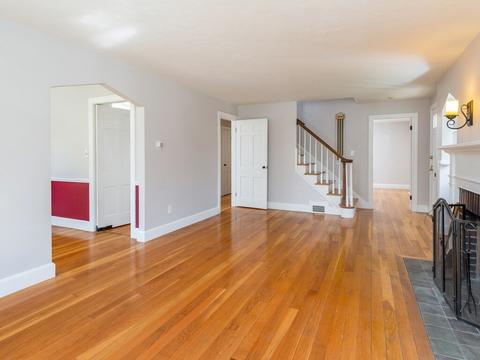 4 Pine Tree Dr, Worcester, MA 01609 photo 9