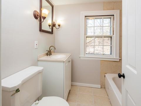 4 Pine Tree Dr, Worcester, MA 01609 photo 23