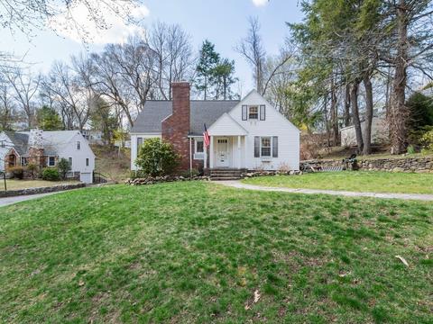 4 Pine Tree Dr, Worcester, MA 01609 photo 4