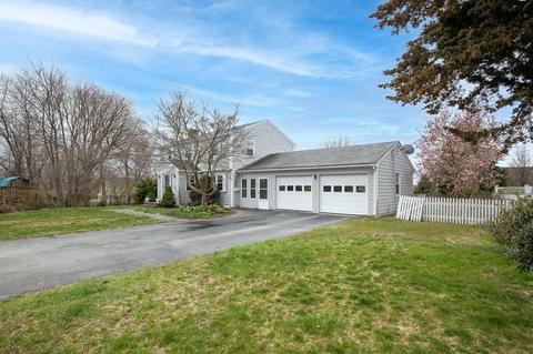 2 Shute Ave, Hingham, MA 02043 photo 3