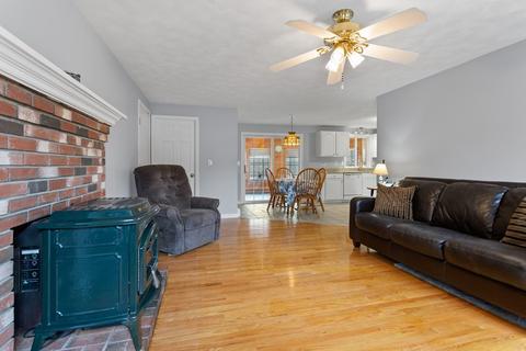 4 Euginia Dr, Mansfield, MA 02048 photo 7