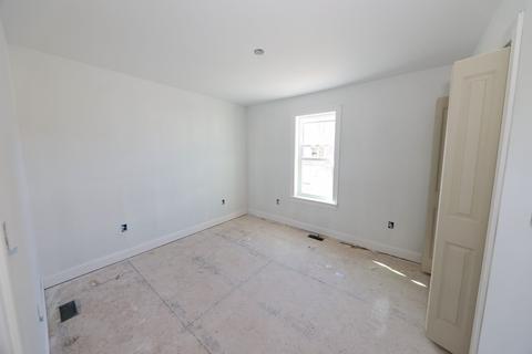 16 Chace St, Fall River, MA 02724 photo 13