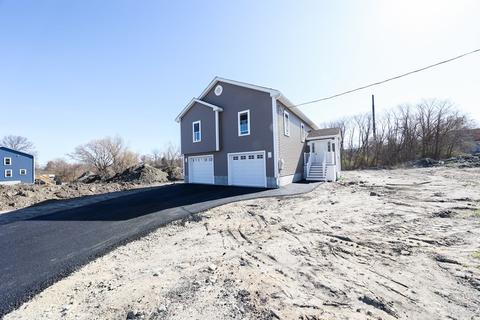 16 Chace St, Fall River, MA 02724 photo 2