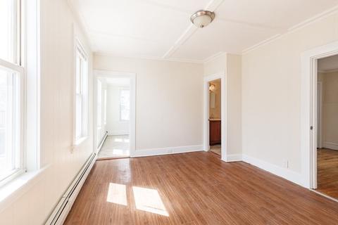 84 Washington St, Gloucester, MA 01930 photo 14