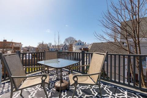 84 Washington St, Gloucester, MA 01930 photo 12