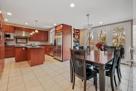 7 Cedar Rd, Brookline, MA 02467 photo 7