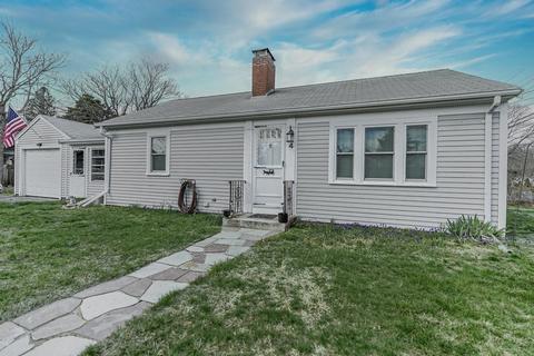 4 Linden St, Barnstable, MA 02601 photo 1