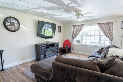 5 Penikese St, Wareham, MA 02576 photo 9