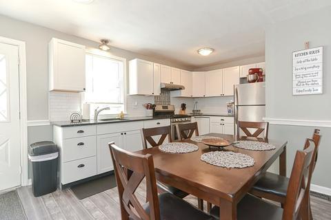 43 Cliff Rd, Bourne, MA 02532 photo 6