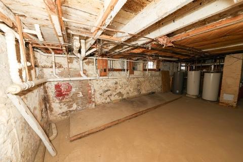 459 Snell St, Fall River, MA 02721 photo 39