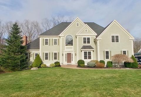 79 North Reading Homes For Sale North Reading Ma Real Estate Movoto