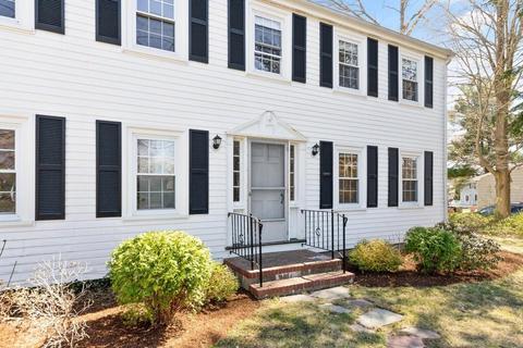 68 Conant St, Beverly, MA 01915 photo 3