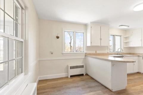 68 Conant St, Beverly, MA 01915 photo 12
