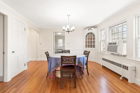68 Conant St, Beverly, MA 01915 photo 9