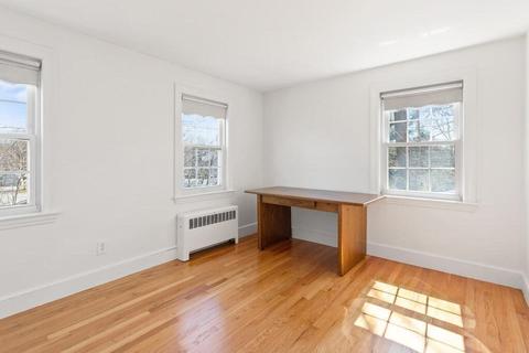 68 Conant St, Beverly, MA 01915 photo 25