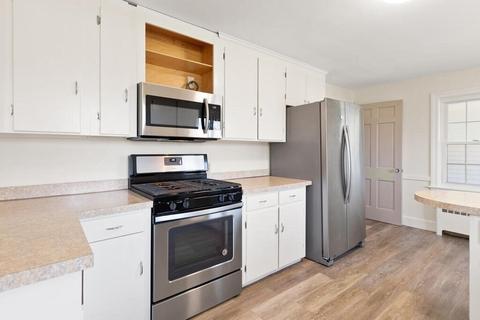 68 Conant St, Beverly, MA 01915 photo 13