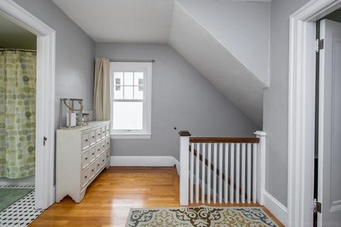 33 Hadwen Ln, Worcester, MA 01602 photo 23