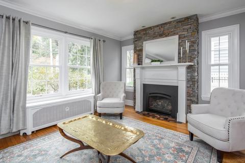 33 Hadwen Ln, Worcester, MA 01602 photo 9