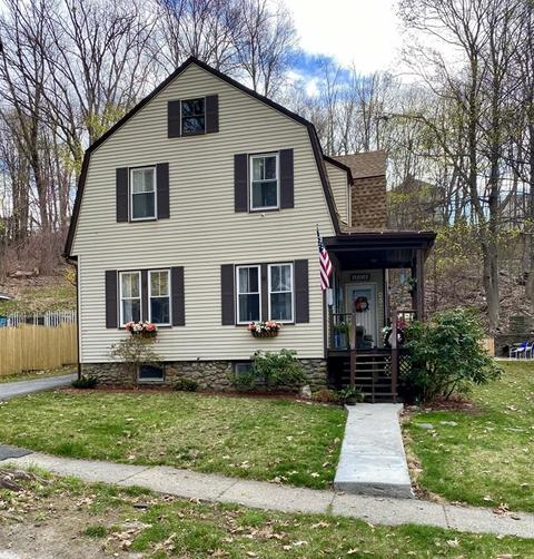 82 Beaconsfield Rd, Worcester, MA 01602 photo 2