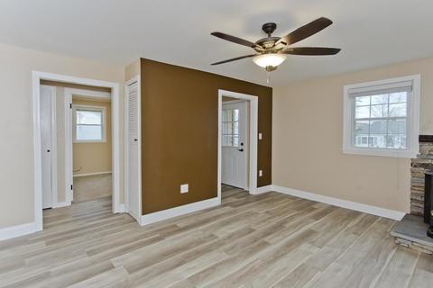 37 Eldridge St, Chicopee, MA 01013 photo 8