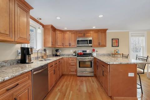 381 Appleton St, Arlington, MA 02476 photo 11