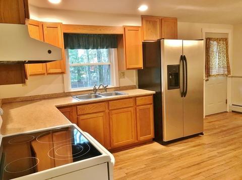 454 E River St, Orange, MA 01364 photo 8