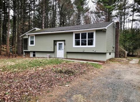 454 E River St, Orange, MA 01364 photo 1