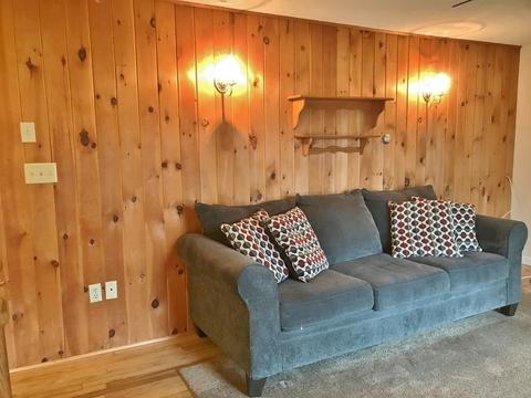454 E River St, Orange, MA 01364 photo 3