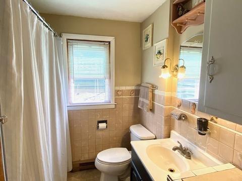 21 Jean Dr, Springfield, MA 01104 photo 9