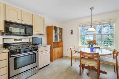 3 Bishops Park, Mashpee, MA 02649 photo 8