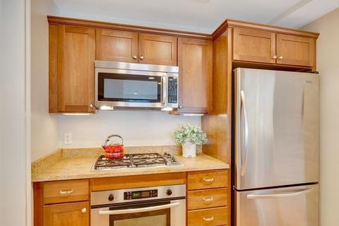 1110 Great Plain Ave #2, Needham, MA 02492 photo 12