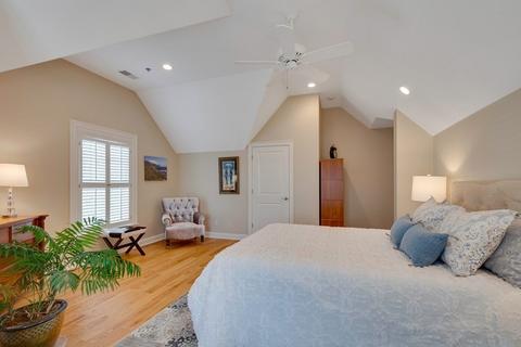 1110 Great Plain Ave #2, Needham, MA 02492 photo 28