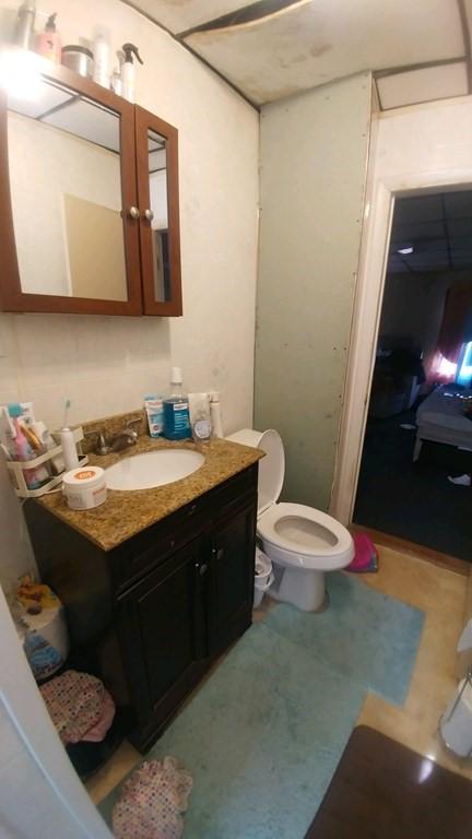 2016 N Main St, Fall River, MA 02720 photo 8